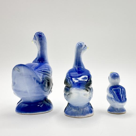Mini Bone China Duck Family Figurines Porcelain Blue Ducks Geese Hand Painted - Picture 10 of 13
